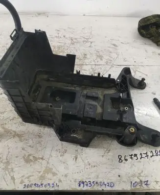 Battery tray