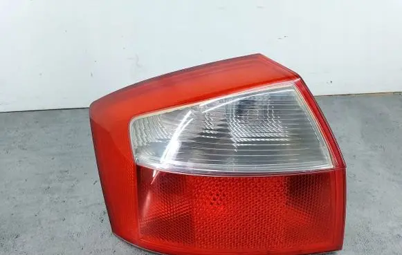 Audi A4 S4 B6 8E 8H Rear/tail lights 8E0945095