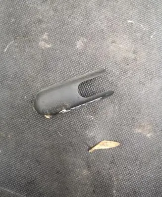 Peugeot 3008 I Rear wiper blade arm