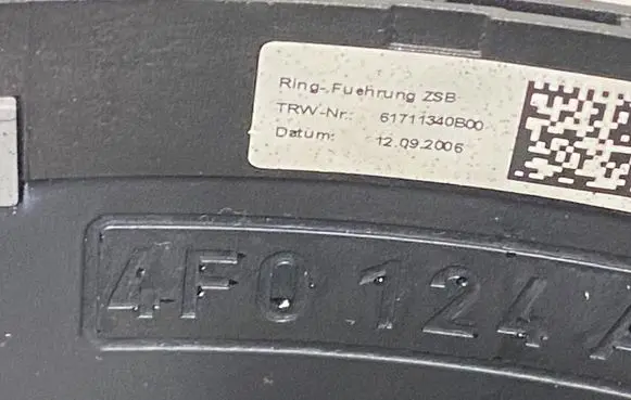 Audi A6 S6 C6 4F Steering wheel