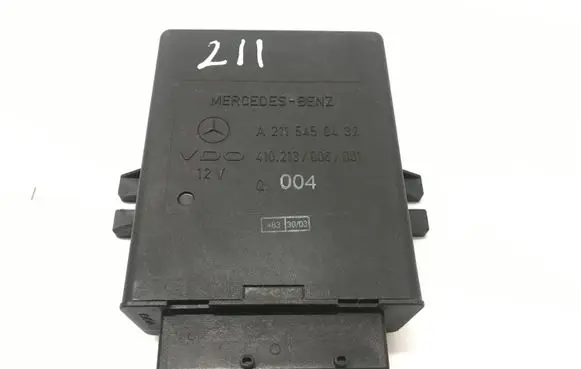 Mercedes-Benz E W211 Light module LCM A2115450432