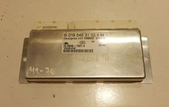 Mercedes-Benz CLK A208 C208 ABS control unit/module 0195453132K MERCEDESBENZ 4270