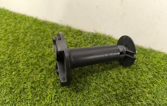 Mercedes-Benz GLK (X204) Spare wheel bolt A2048981914