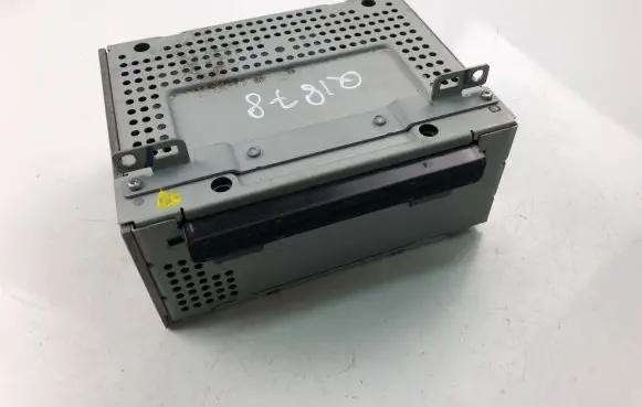 Ford Turneo Courier Radio/CD/DVD/GPS head unit F1BT18C815GE