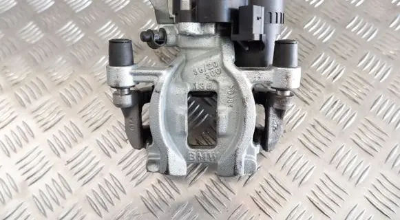 BMW X1 F48 F49 Rear brake caliper 6883027