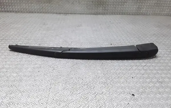 KIA Rio Rear wiper blade arm