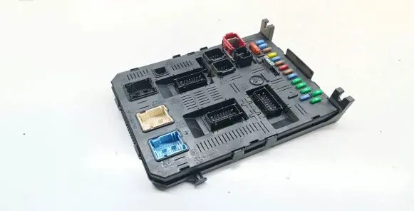 Citroen C4 I BSM Control unit 96601005980 28113346 216769031