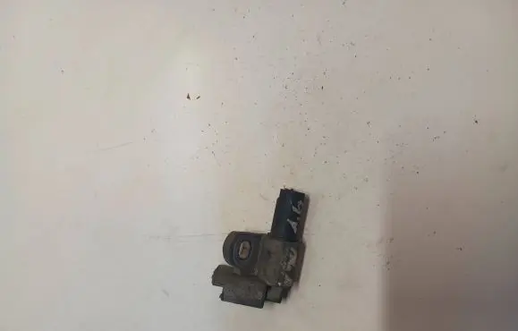 Volvo V50 Camshaft position sensor 9645844080