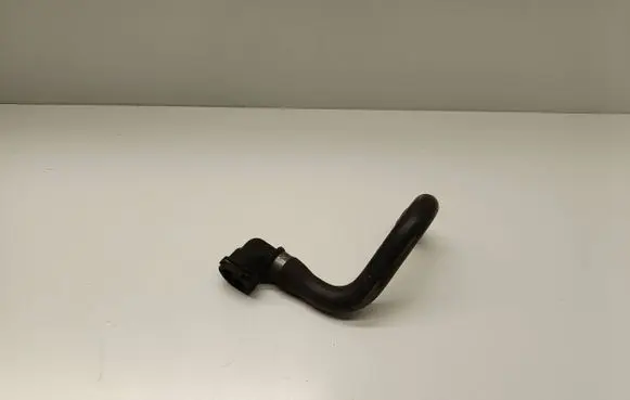 BMW 7 E38 Engine coolant pipe/hose 1711385