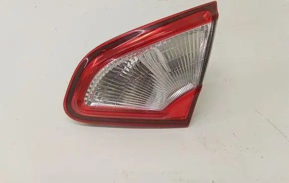 Nissan Qashqai Tailgate rear/tail lights B26550BR01A