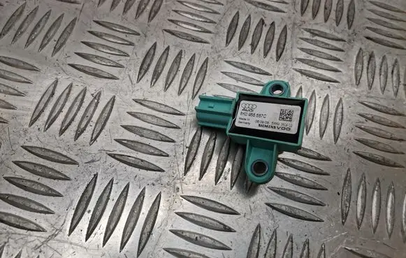 Audi A4 S4 B8 8K Airbag deployment crash/impact sensor 8K0955557C