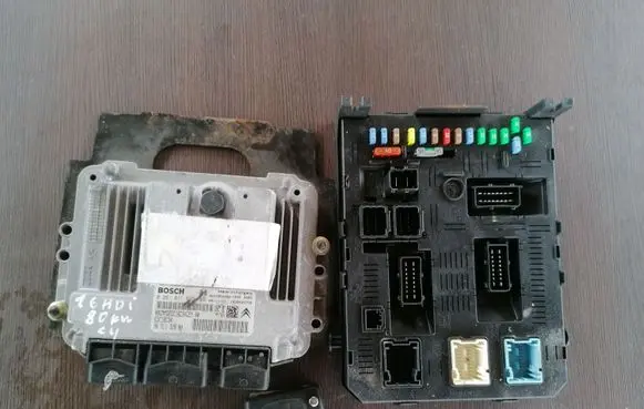 Citroen C4 I Engine control unit/module ECU 0281011629 9658158480