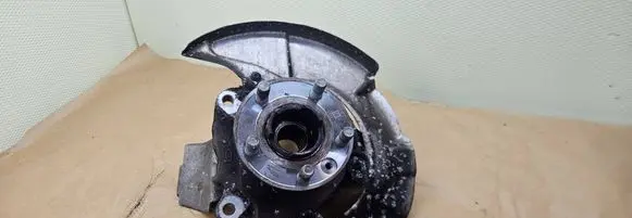 Land Rover Evoque II Front wheel hub HJ322D301AB 19g011h3028 28c76705