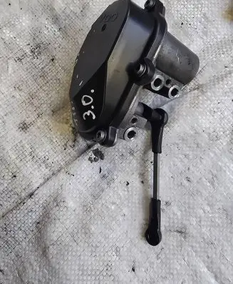 Audi A4 S4 B8 8K Intake manifold valve actuator/motor 059129086L A2C53289031 1019809S06