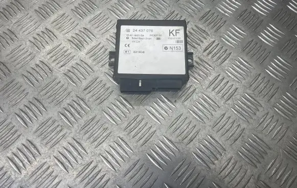 Opel Zafira A Comfort/convenience module E1021838 24437076 F005V00155