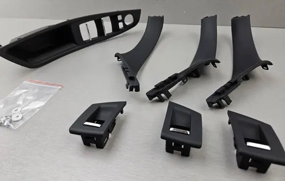 BMW 5 F10 F11 Front door interior handle trim 7225873 51417225873 7225847
