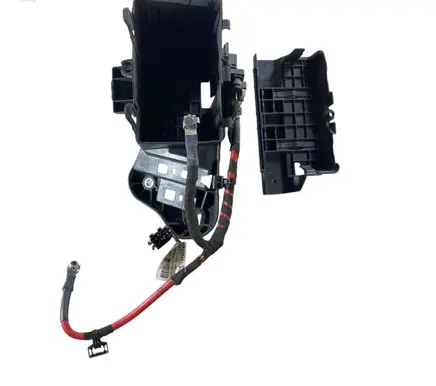 Battery box tray