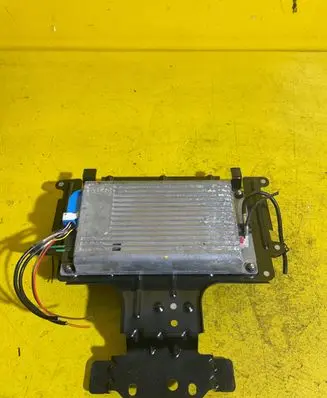 BMW 3 E92 E93 MPM control module RZ4R1P2K7