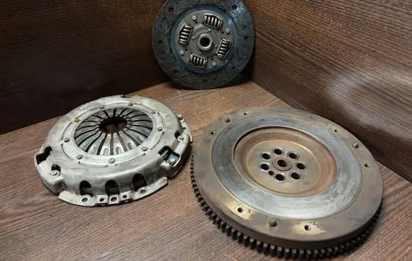 Renault Master II Flywheel 8200375199 8200369837