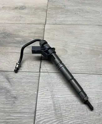 Mercedes-Benz CLS C219 Fuel injector A642070 0445115 070508