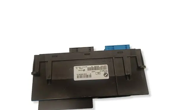 BMW X3 F25 Comfort/convenience module 9350705 04E11F2 8073409