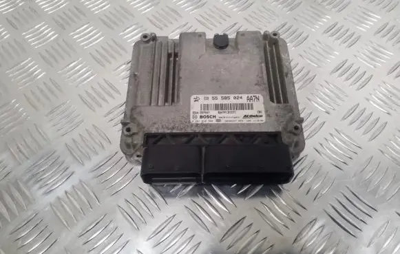 Opel Insignia A Engine control unit/module 55585024