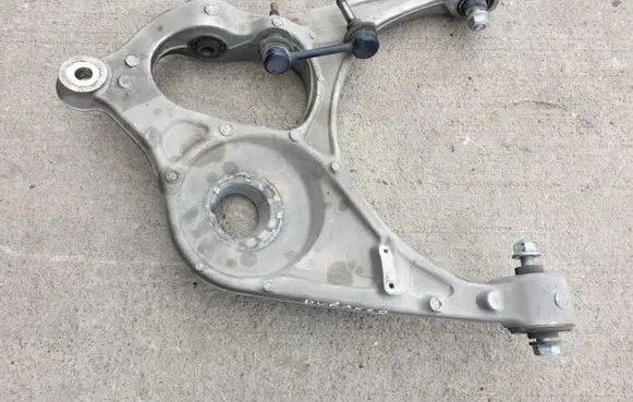 Dodge Durango Rear upper control arm/wishbone 52124814AD
