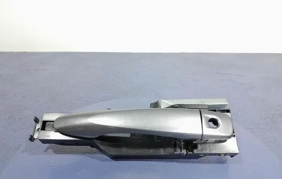 Nissan Qashqai Front door exterior handle 80611-21133