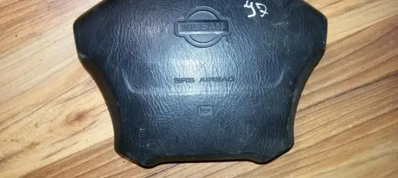 Steering wheel airbag
