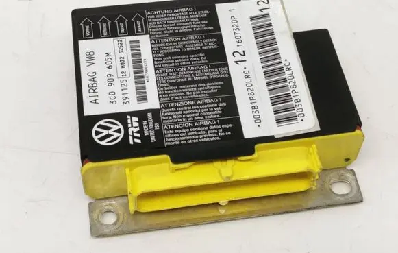 Volkswagen PASSAT B6 Airbag control unit/module 3C0909605M 39112512 H032S2522