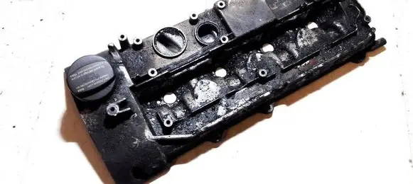 Mercedes-Benz Sprinter W906 Rocker cam cover A6110162305
