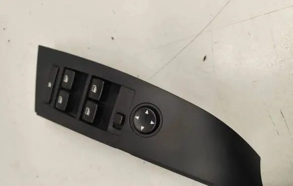 BMW 5 E60 E61 Electric window control switch 6943241