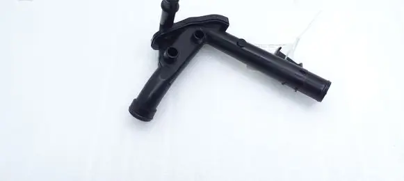 Mercedes-Benz B W246 W242 Engine coolant pipe/hose 210475246R