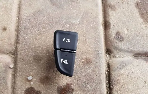 Opel Zafira C Traction control (ASR) switch 20890128