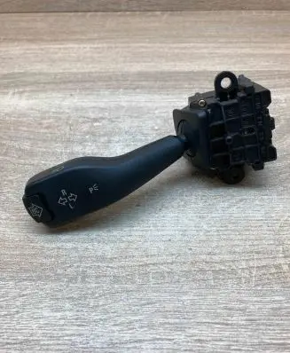 BMW 3 E46 Indicator stalk 8363668 01104010