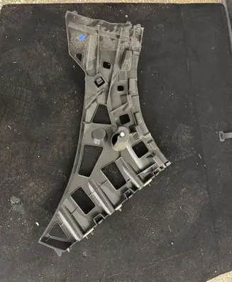 Peugeot 408 P54 Bumper support mounting bracket corner 9838475180 P54106602