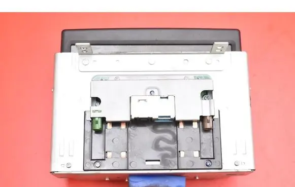 Volvo S80 Radio/CD/DVD/GPS head unit 31210428