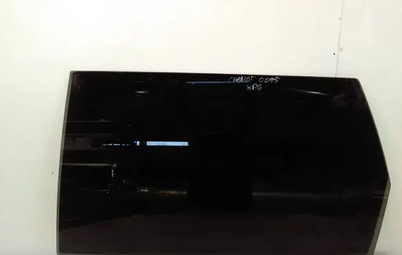 Mitsubishi Space Wagon Rear door window glass