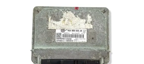 Volkswagen Golf VI Engine control unit/module 06A906033JK 5WP40626