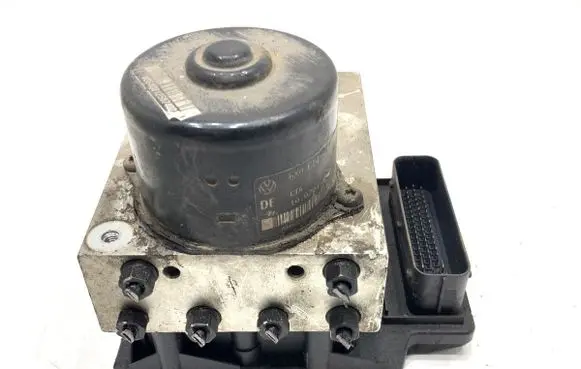 Seat Leon (1M) ABS Pump 1C0907379