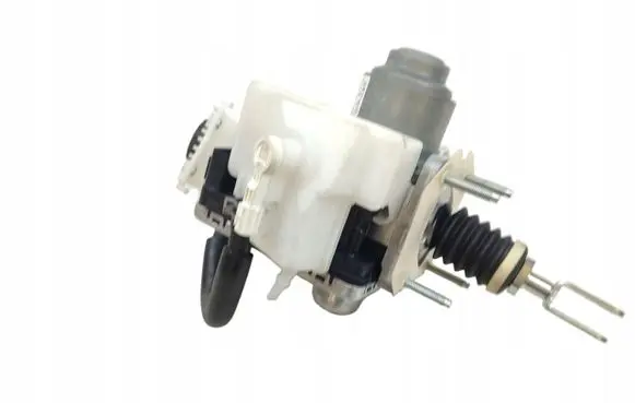 Mazda CX-30 Master brake cylinder DPTM439A0
