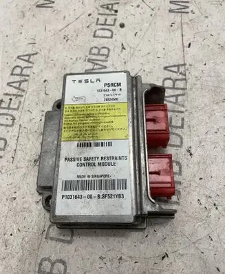 Tesla Model S Airbag control unit/module 103164300B