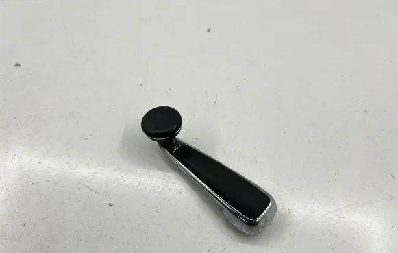 Mercedes-Benz W123 Rear door window winding handle