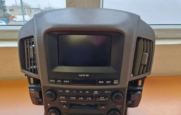 Lexus RX 300 Radio/CD/DVD/GPS head unit BG015332 8401048050 8612048100