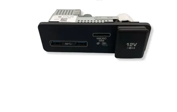 Land Rover Evoque II USB socket connector JPLA19E110BB