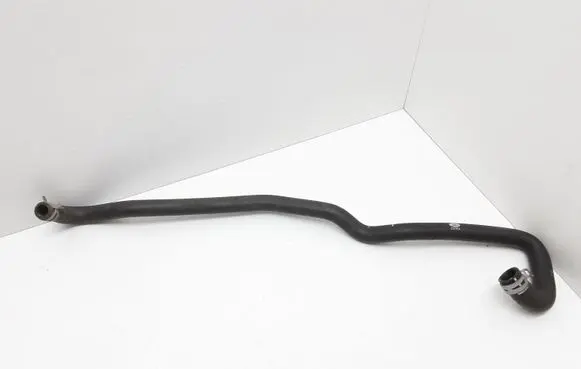 Land Rover Range Rover Sport L494 Engine coolant pipe/hose CPLA8063CA