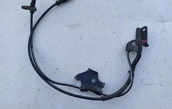 Toyota Auris 150 ABS brake wheel speed sensor 8954202061