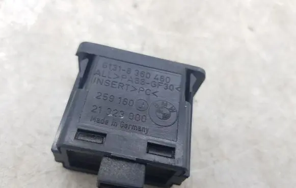 BMW 5 E39 Headlight level height control switch 61318360460 8360460