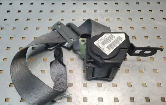 Jeep Grand Cherokee (WK) Front seatbelt P1CL67BD5AB