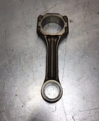 Audi A4 S4 B5 8D Connecting rod/conrod 